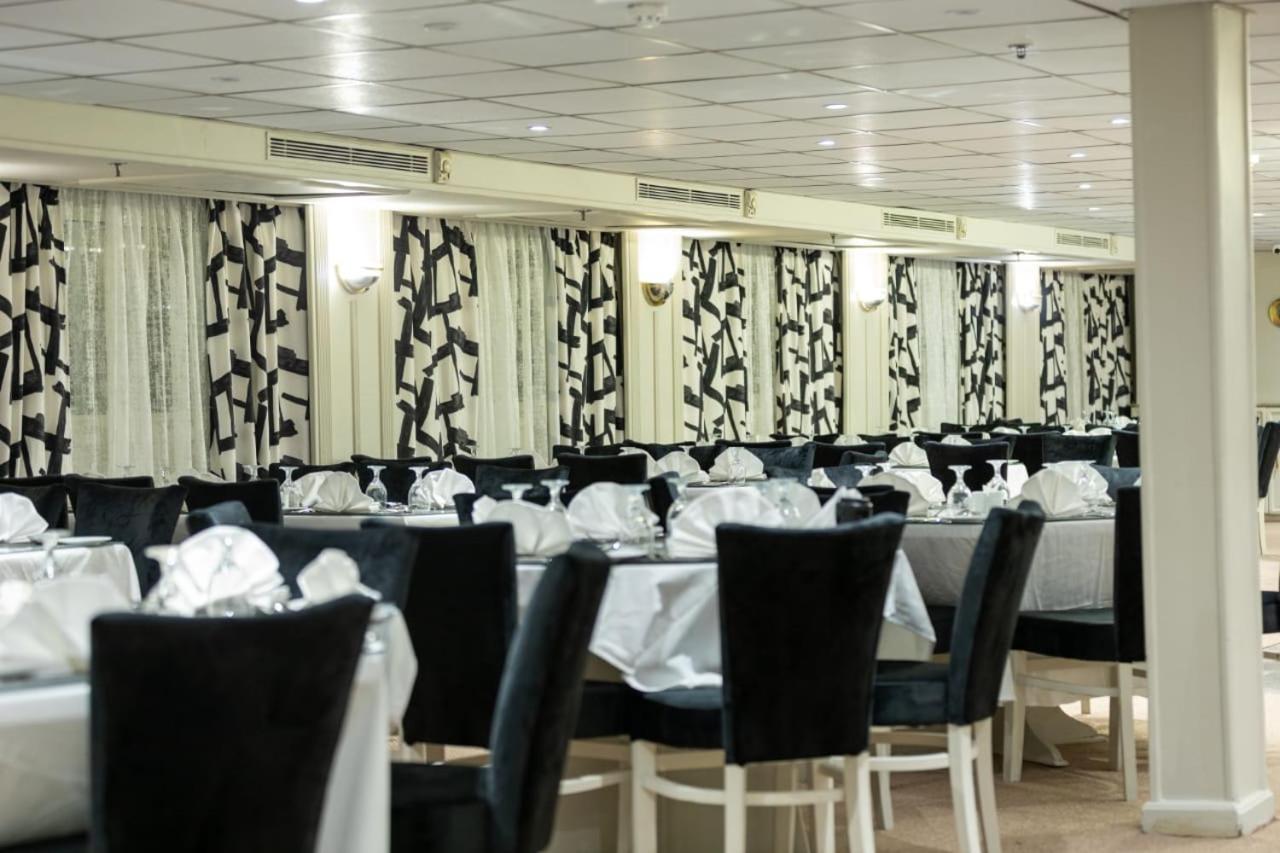 Luxor Aswan Coral 2 Nile Cruise Every Saturday From Luxor 4 Nights & Every Wednesday From Aswan 3 Nights Exterior foto